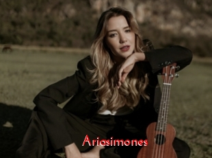 Ariasimones