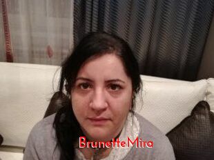 BrunetteMira