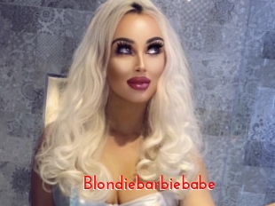 Blondiebarbiebabe