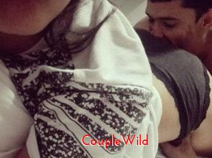 Couple_Wild