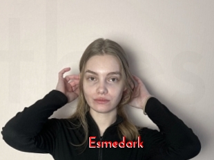 Esmedark