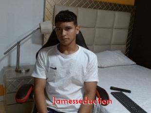 Jamesseduction