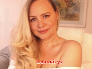 LauraSkyx