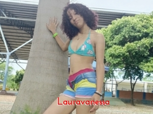 Lauravanessa