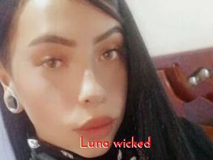 Luna_wicked