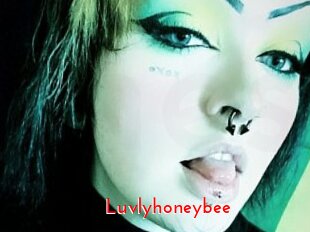 Luvlyhoneybee