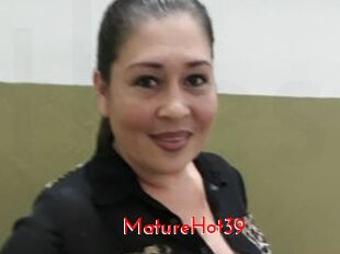 MatureHot39