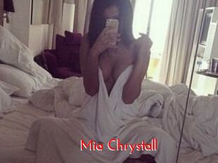 Mia_Chrystall