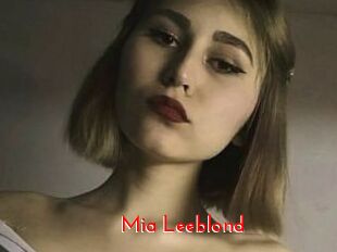 Mia_Leeblond