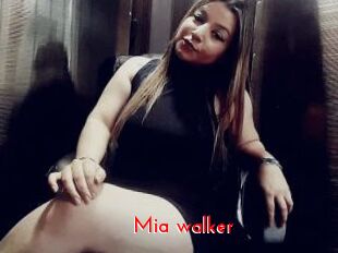 Mia_walker