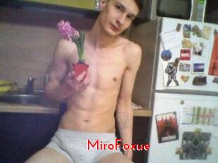 MiroFoxue