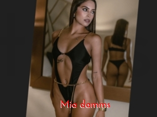 Mia_damms