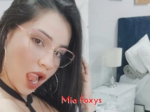 Mia_foxys