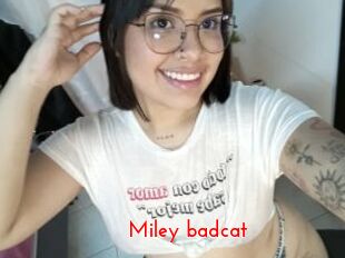 Miley_badcat