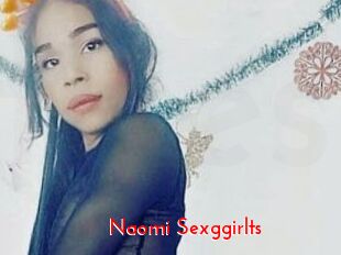 Naomi_Sexggirlts