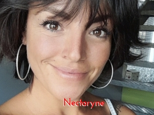 Nectaryne
