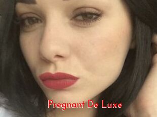 Pregnant_De_Luxe