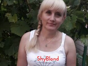 ShyBlond