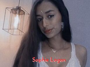 Sophie_Logan