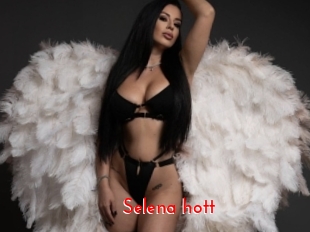 Selena_hott