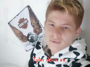 Tyler_davis_xx