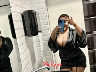 Vickyye